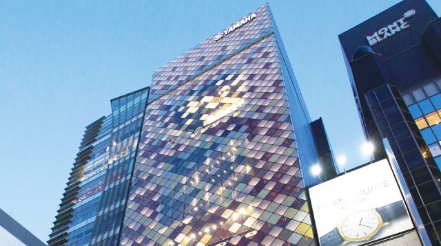 株式会社箔一代表取締役 浅野達也 × 金沢箔
「箔」が持つ、新たな魅力。